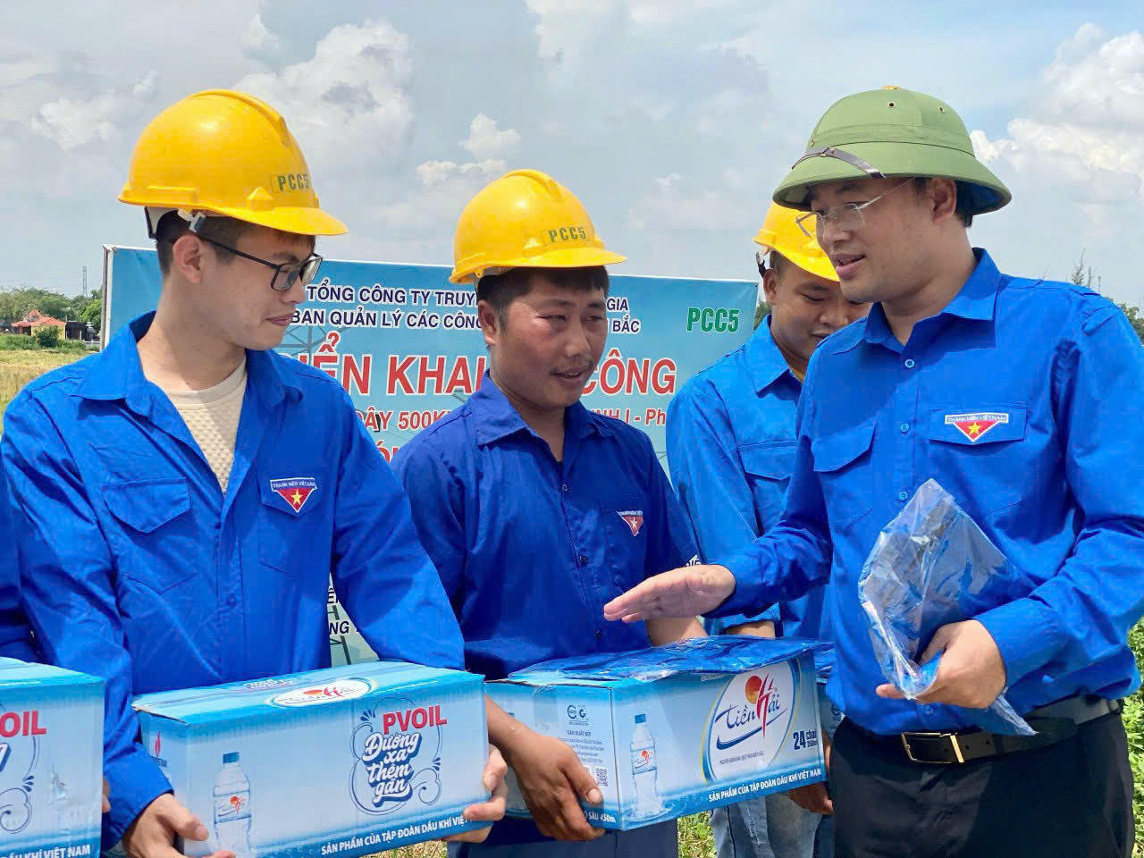 Tuổi trẻ Hưng Yên vững tin theo Đảng, xung kích xây dựng quê hương trong thời kỳ mới