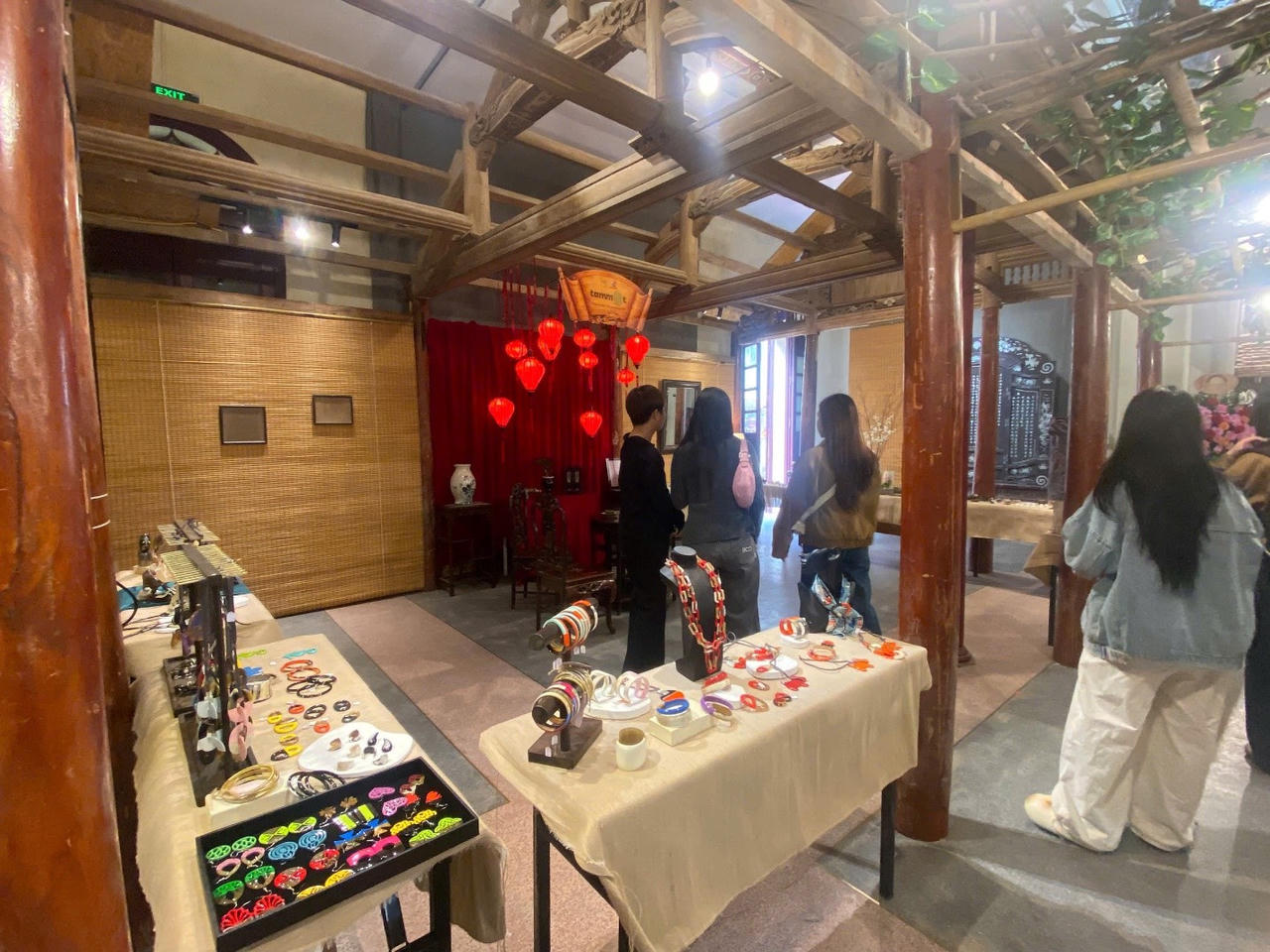 Khi di sản “thức giấc” giữa dòng chảy hiện đại