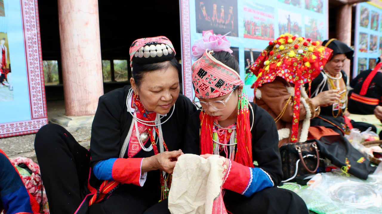 Quảng Ninh dành gần 130 tỷ đồng phát triển làng nghề truyền thống thành sản phẩm văn hóa, du lịch