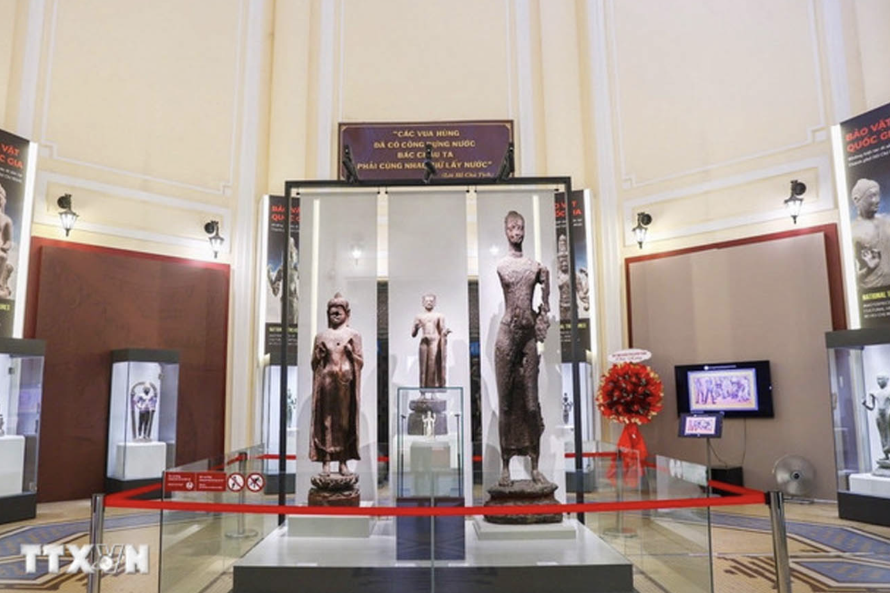 Di dời, thay đổi hiện vật trong di tích phải bảo đảm các nguyên tắc nào?