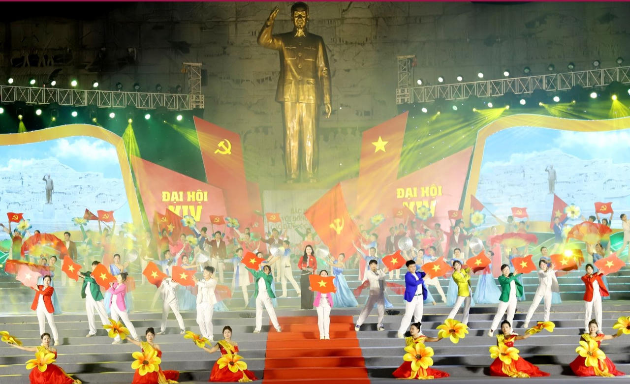 Sơn La: Chương trình nghệ thuật chào mừng thành công Đại hội XIV của Đảng