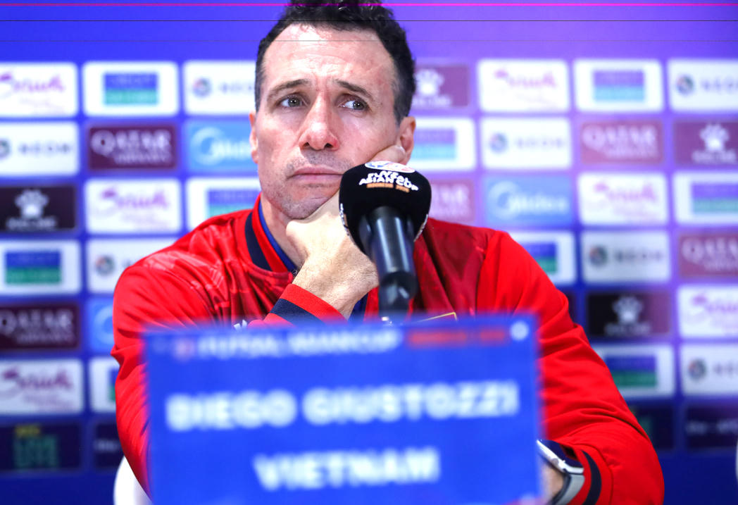 HLV Diego Giustozzi chia sẻ trước trận futsal Việt Nam gặp Kuwait
