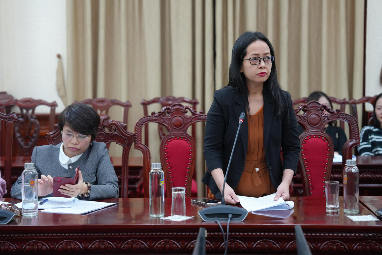 Cần hoàn thiện không yêu cầu người dân nộp lại giấy tờ đã có trong cơ sở dữ liệu 