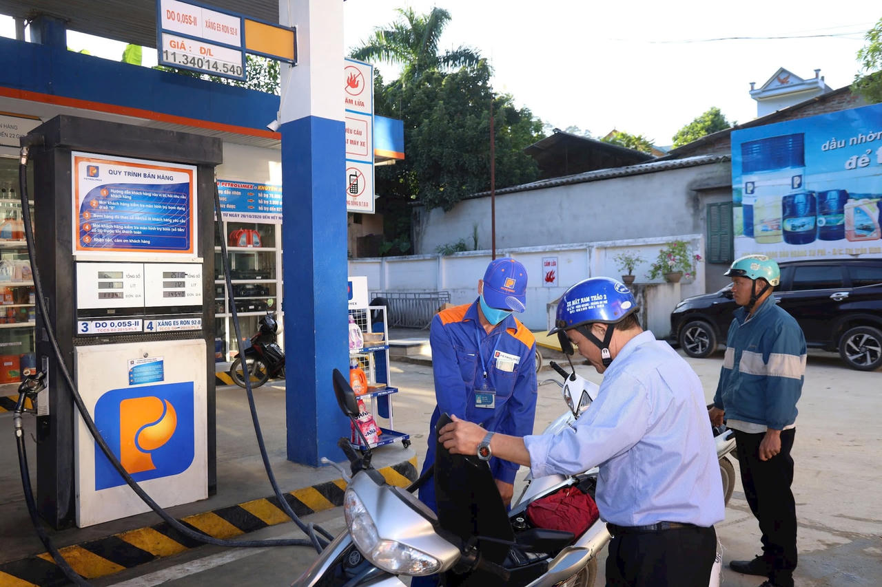 Chiều nay, giá xăng có thể tăng trở lại