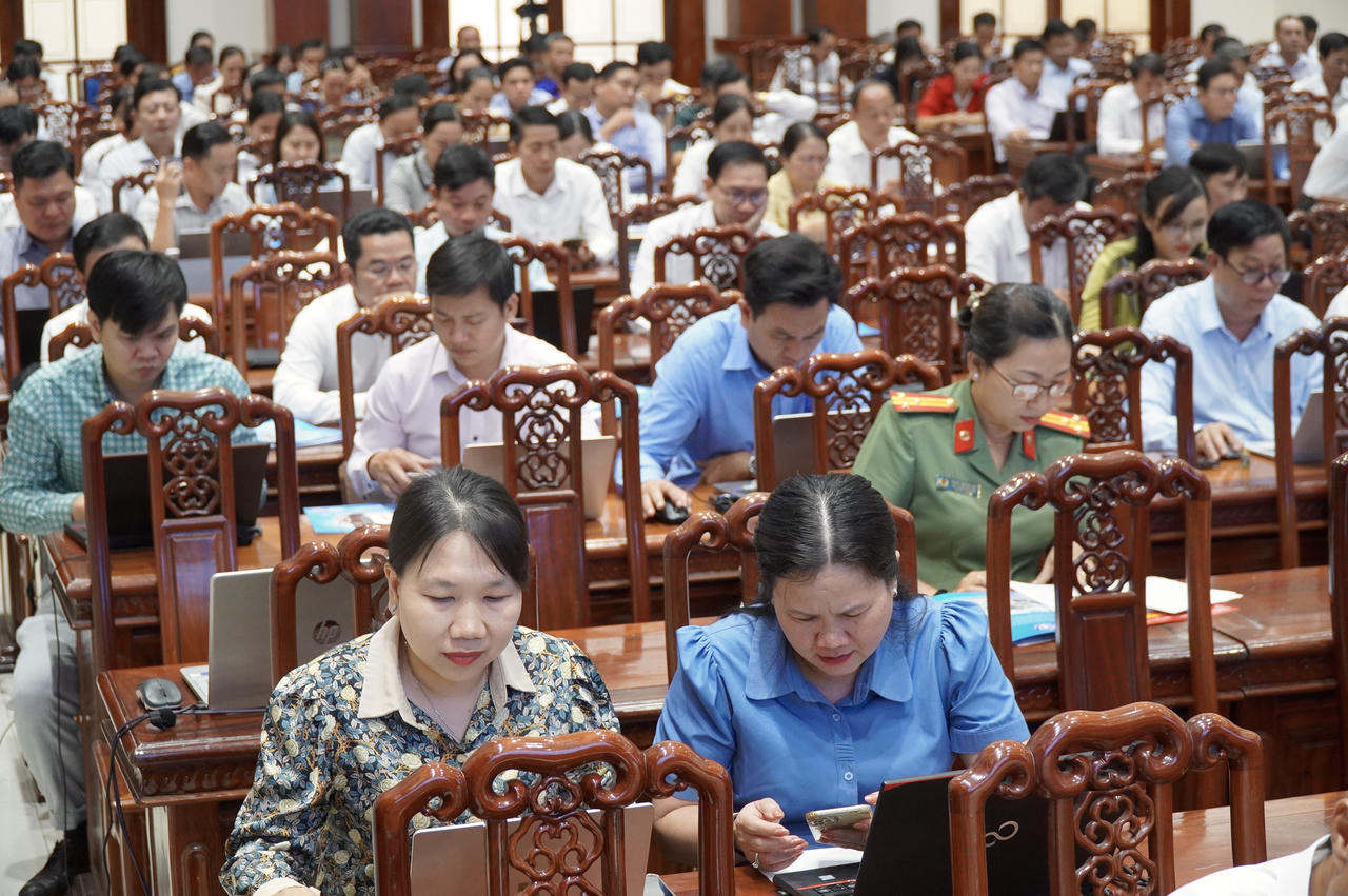 Đồng Tháp: Đẩy mạnh an sinh xã hội, nâng tỷ lệ bao phủ BHYT lên 96%