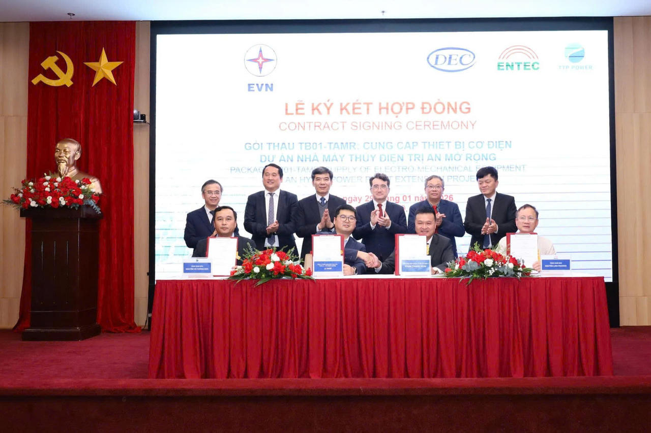 Ký kết gói thầu 1.112 tỷ đồng của Dự án Nhà máy thủy điện Trị An mở rộng