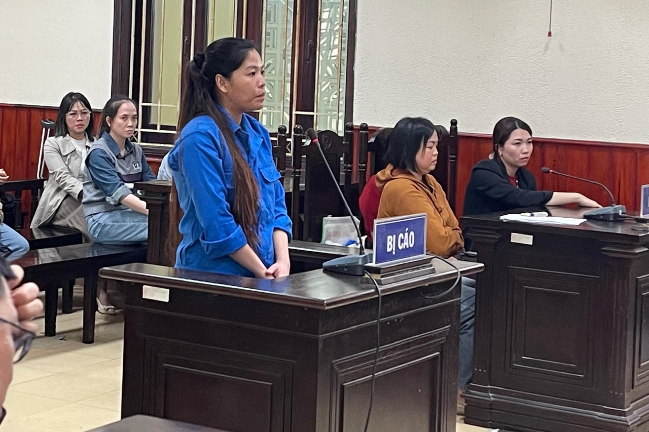 Vụ án vay tiền rồi bỏ trốn ở Gia Lai: Luật sư đặt vấn đề dùng giấy tờ giả là thủ đoạn để lừa dối hay là tội danh độc lập?