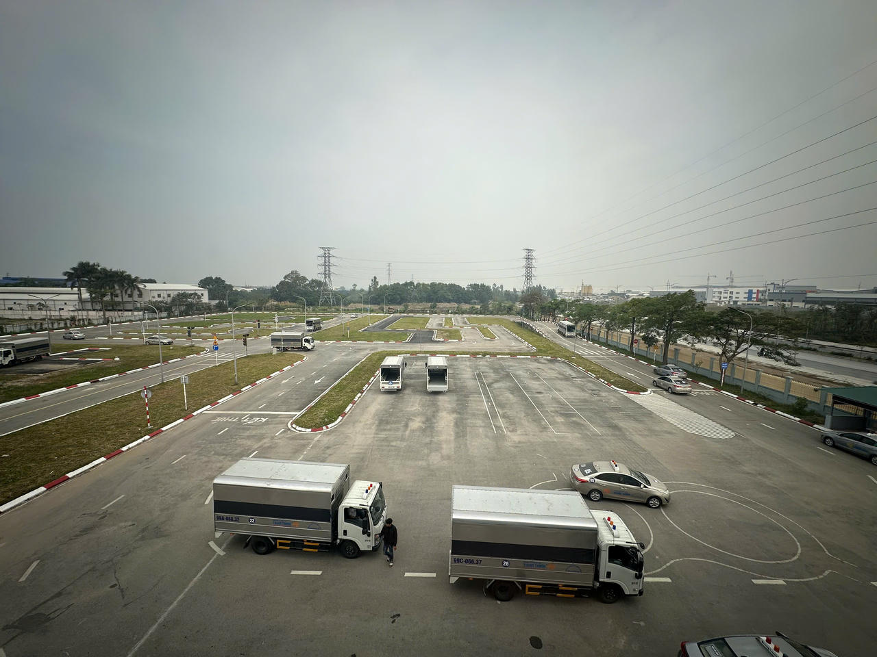 Trường Trung cấp Thuận Thành (Bắc Ninh) tăng cường đào tạo lái xe chuyên nghiệp, chất lượng, an toàn