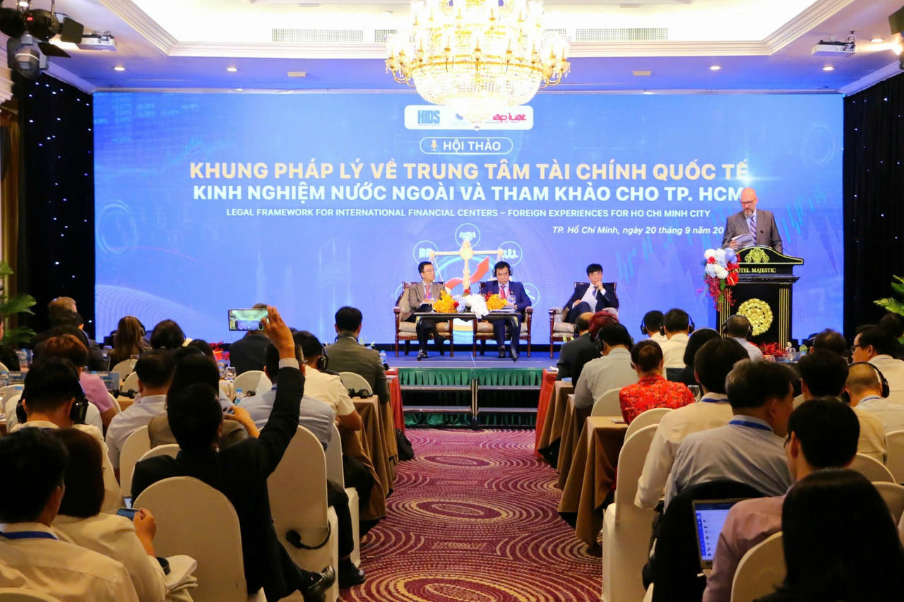 TP HCM khuyến khích, phát huy vai trò luật sư trong xây dựng, phát triển Thành phố
