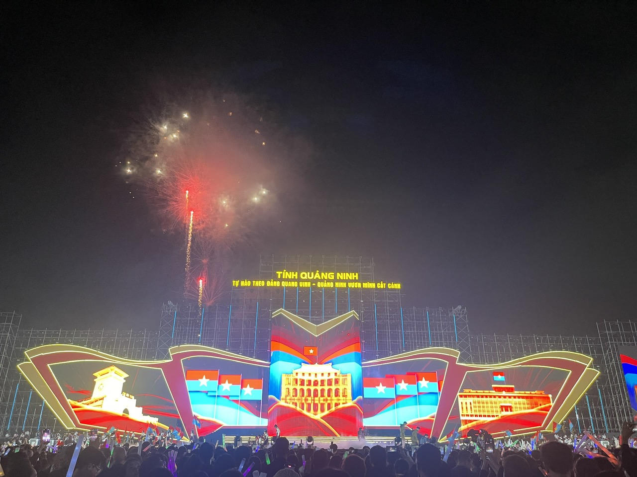 Quảng Ninh: Tổ chức 19 điểm bắn pháo hoa nổ dịp Tết Nguyên đán 2026 