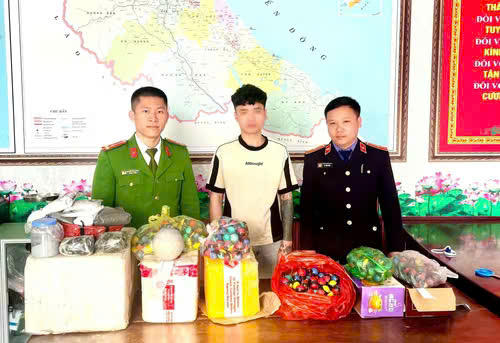 Tự học làm pháo trên TikTok, nam thanh niên bị khởi tố