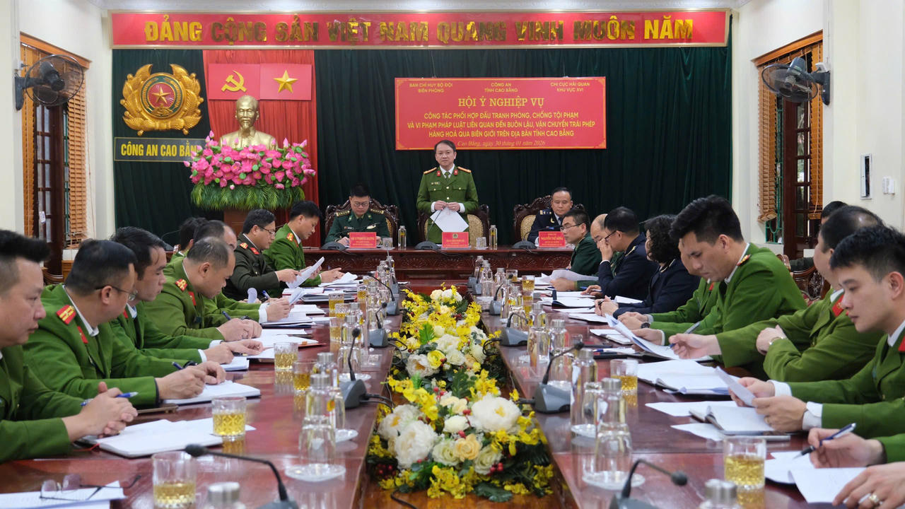 Cao Bằng tăng cường phối hợp đấu tranh chống buôn lậu, vận chuyển trái phép hàng hóa qua biên giới
