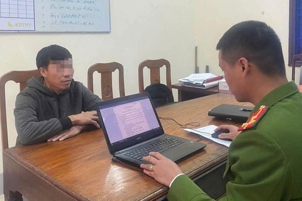 Đối tượng bị truy nã đặc biệt ra đầu thú sau 7 năm lẩn trốn