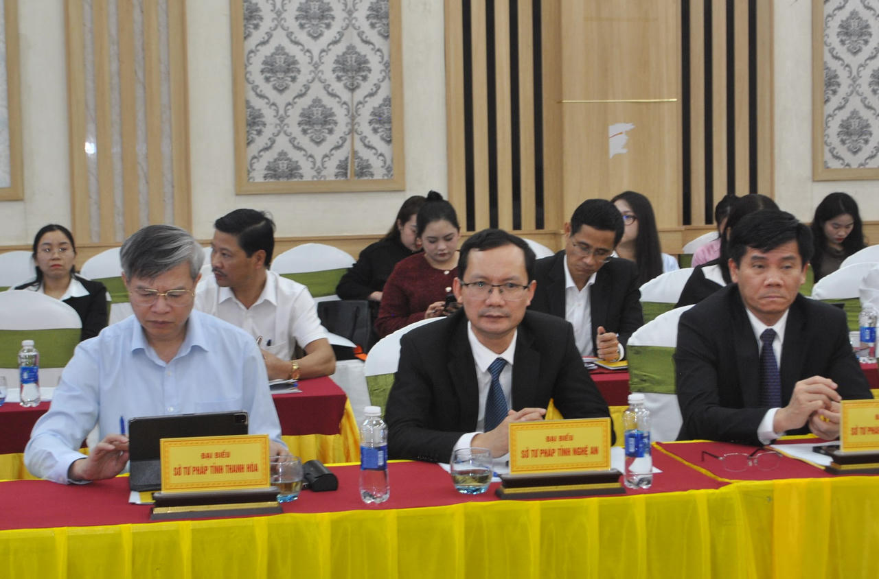 Thứ trưởng Đặng Hoàng Oanh: Thi đua phải thực chất, lấy hiệu quả phục vụ người dân và phát triển địa phương làm thước đo