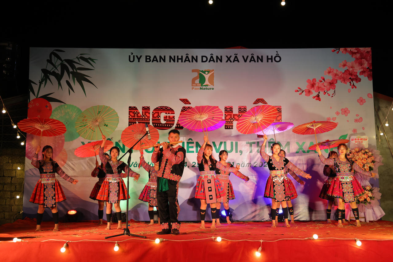 “Xuân mới thêm vui, thêm xanh”: Khi văn hóa truyền thống hòa cùng thông điệp xanh