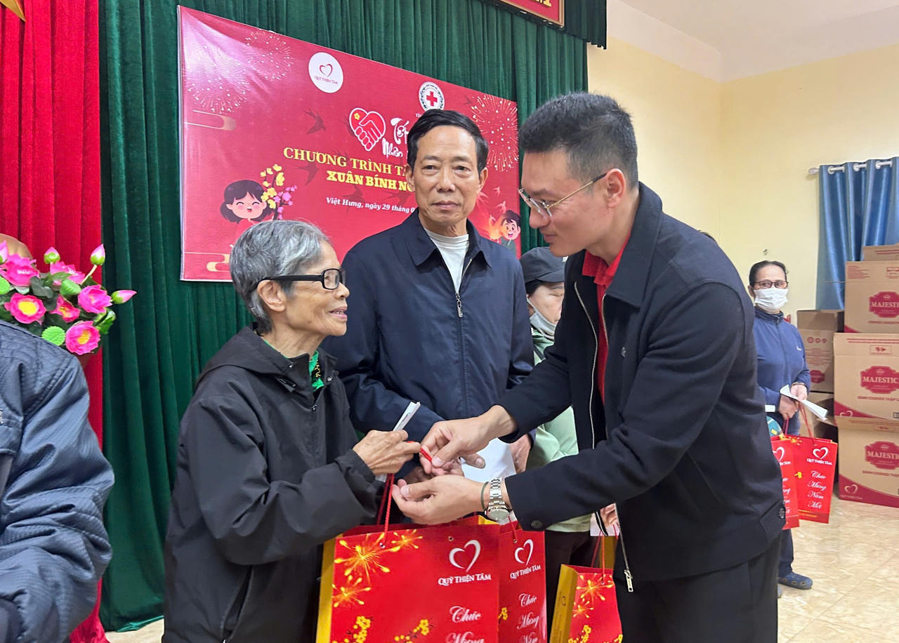 Phiên chợ đặc biệt ngày cuối năm nơi địa đầu Đông Bắc Tổ quốc