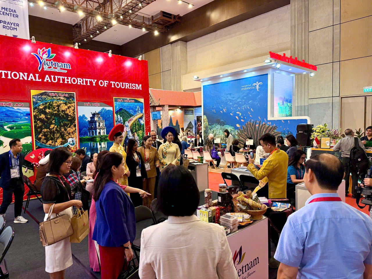 Toàn cảnh Hội chợ Du lịch TRAVEX 2026.