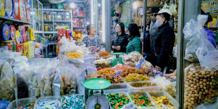 Chợ Mơ – Hà Nội những ngày cuối năm