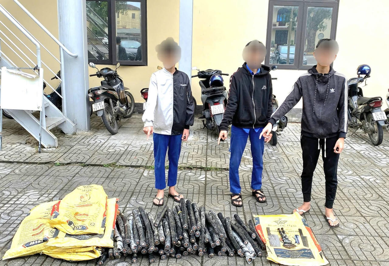 Ba đối tượng trộm cắp hơn 218m dây cáp điện ngầm