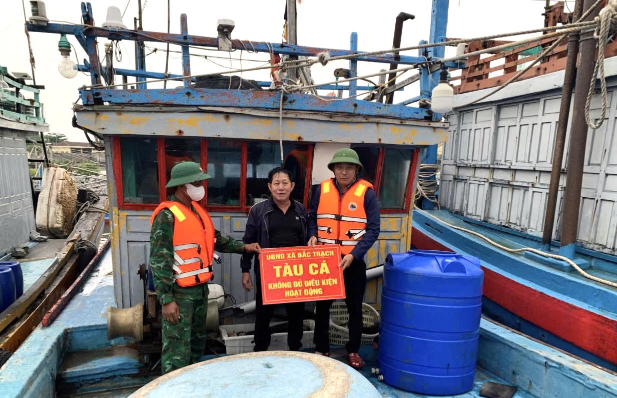 Quảng Trị quản lý chặt tàu cá, thúc đẩy chuyển đổi nghề gắn với chống khai thác IUU