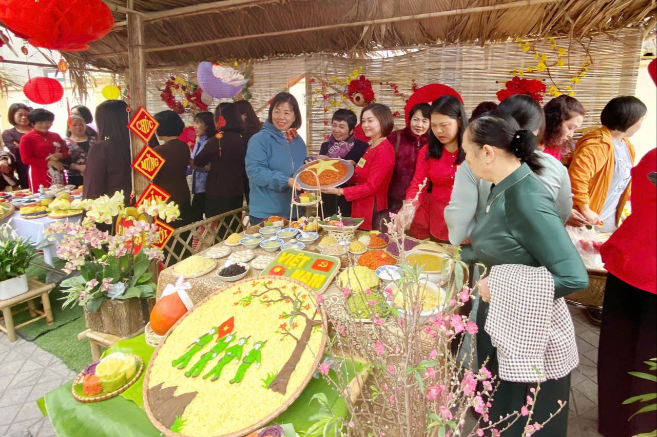 Du lịch Việt Nam “tăng nhiệt” mùa Tết