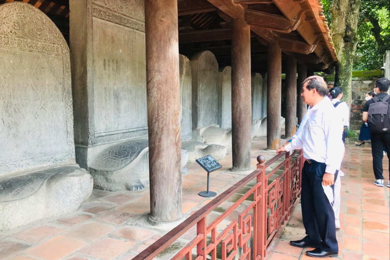 Pho sử quý bằng đá 'kể chuyện' khoa cử ngàn năm