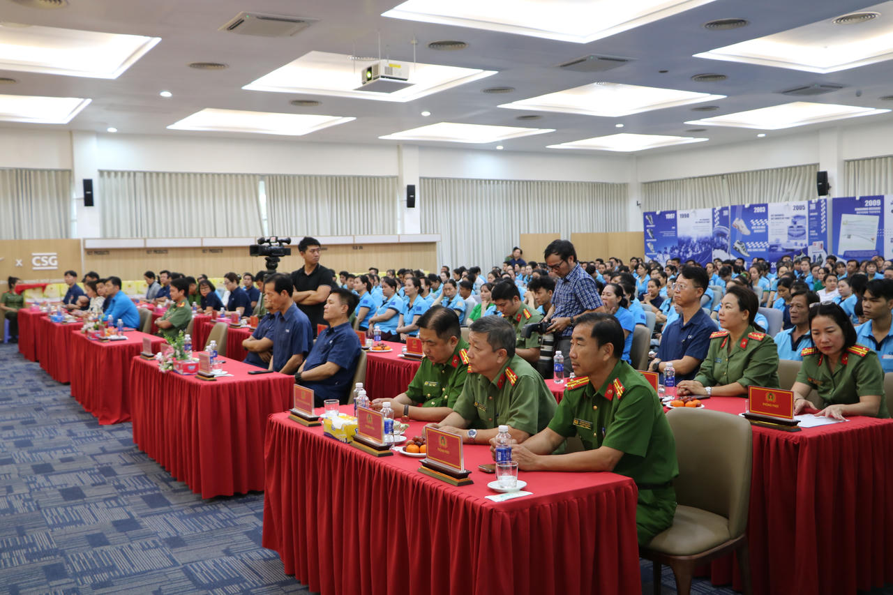 Công an tỉnh Đồng Nai phối hợp cùng Công ty TNHH Chang Shin Việt Nam tổ chức Chương trình “Xuân Công nhân”.