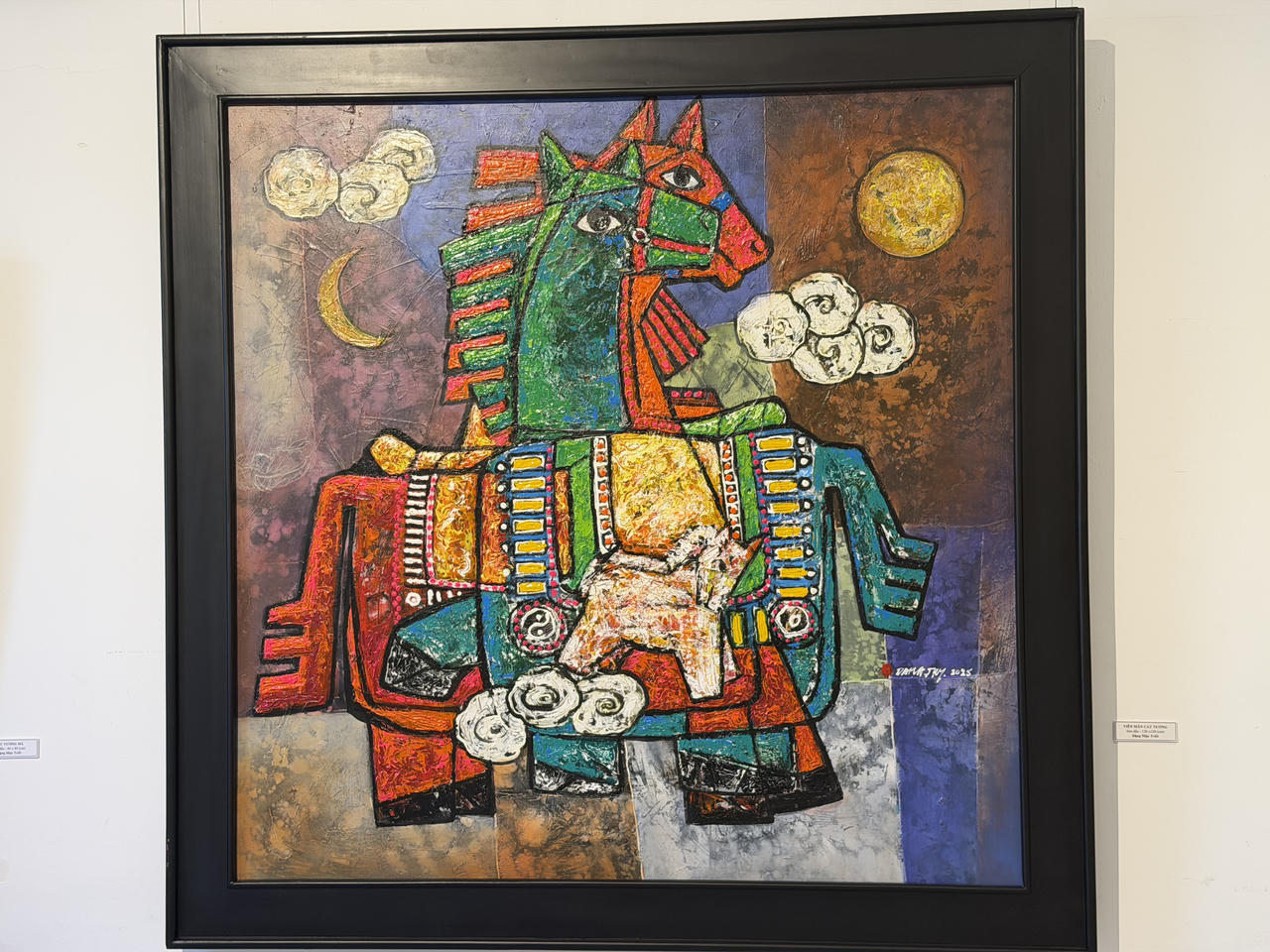 Huế tràn ngập sắc Xuân Bính Ngọ 2026 qua những hình tượng linh vật ngựa