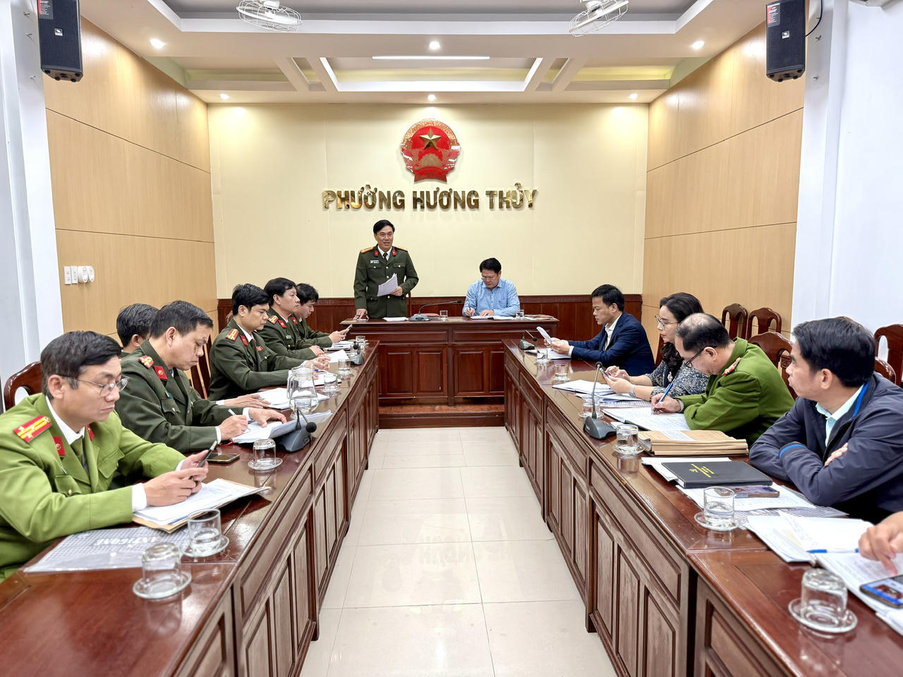 Công an TP Huế kiểm tra công tác bảo đảm an ninh, trật tự bầu cử tại các phường, xã