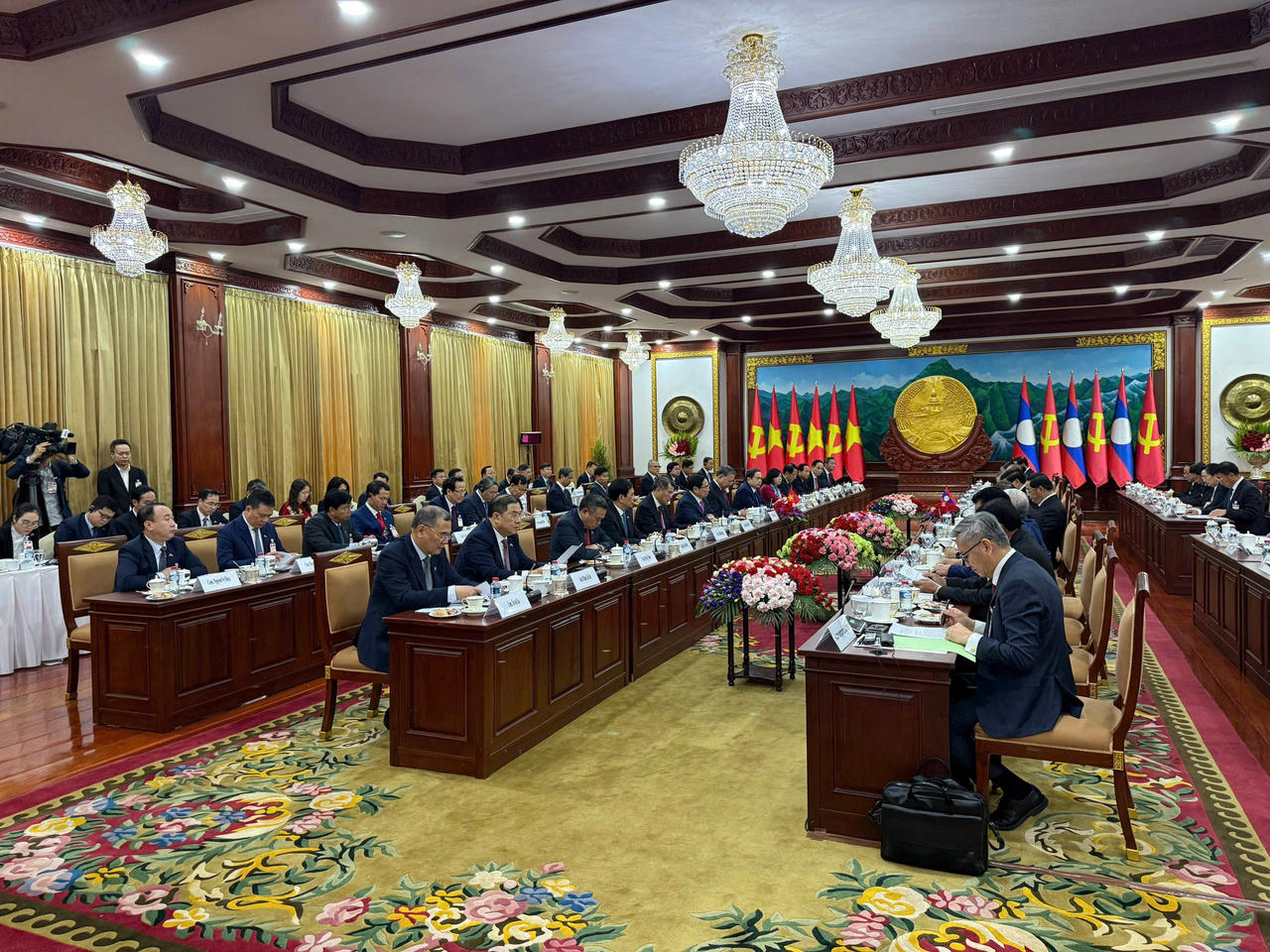 Tổng Bí thư Tô Lâm và Tổng Bí thư, Chủ tịch nước Lào Thongloun Sisoulith hội đàm.