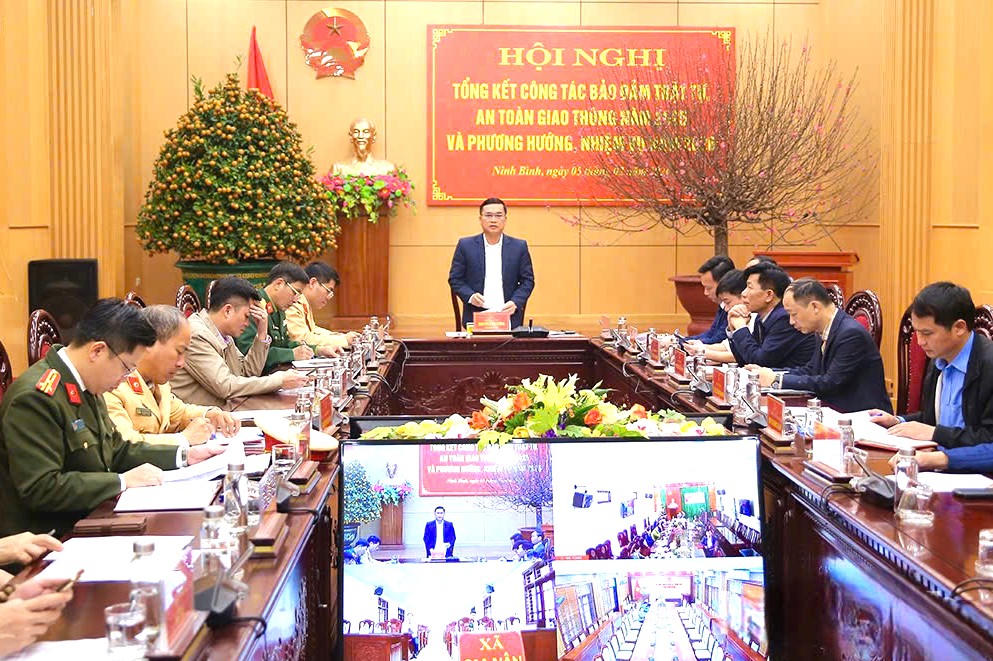 Ninh Bình: Hội nghị tổng kết công tác đảm bảo trật tự, an toàn giao thông năm 2025 và phương hướng, nhiệm vụ năm 2026