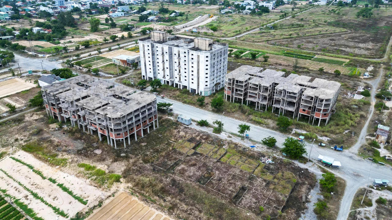 Đà Nẵng: Nhà ở xã hội khan hiếm, dự án hơn 700 tỷ đồng bỏ hoang suốt nhiều năm