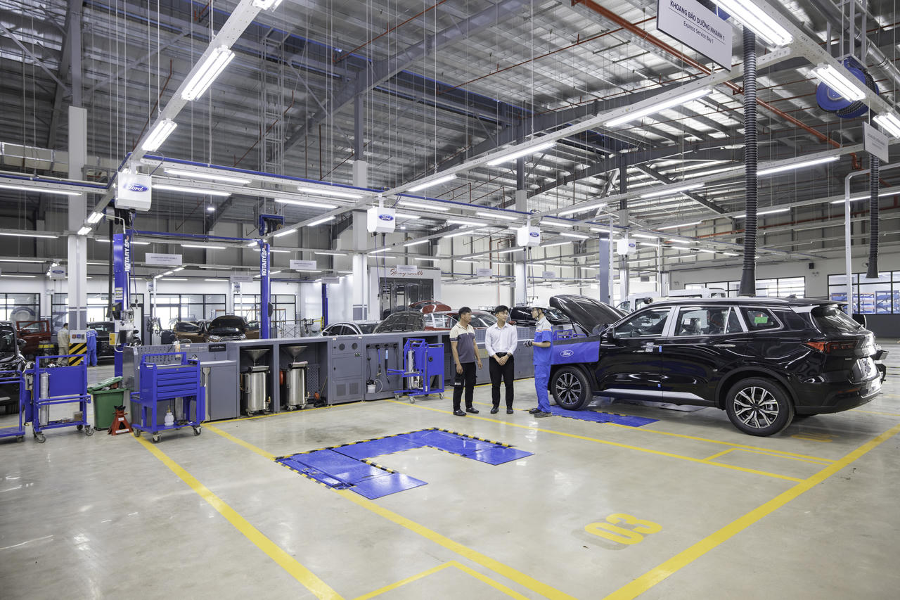 Khai trương đại lý Ford Signature 2.0 đầu tiên trên thị trường quốc tế ở Việt Nam