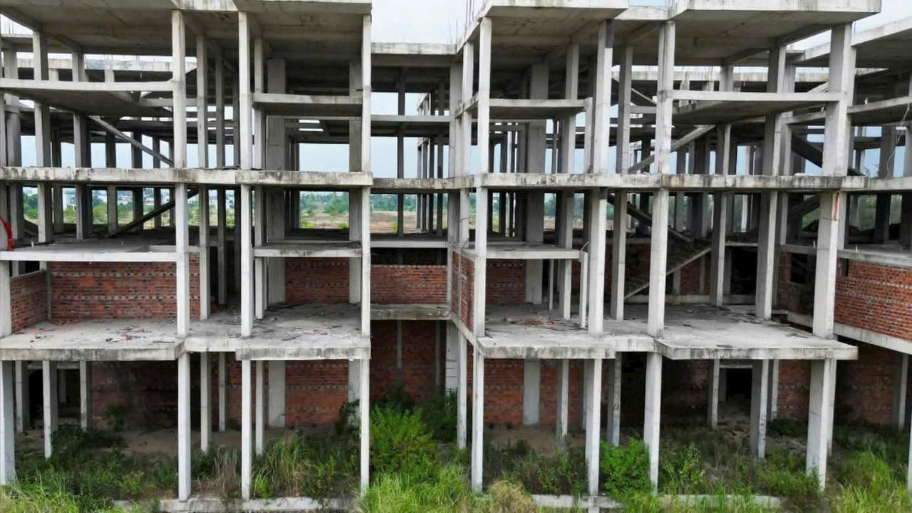 Đà Nẵng: Nhà ở xã hội khan hiếm, dự án hơn 700 tỷ đồng bỏ hoang suốt nhiều năm