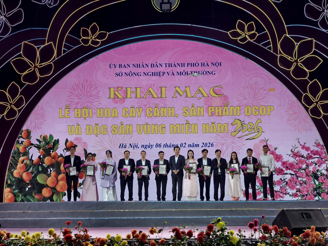 Khai mạc Lễ hội Hoa cây cảnh, sản phẩm OCOP và đặc sản vùng miền năm 2026
