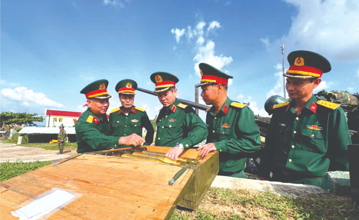 Lực lượng vũ trang Quân khu 5 không ngừng nâng cao chất lượng huấn luyện làm chủ vũ khí, trang bị.