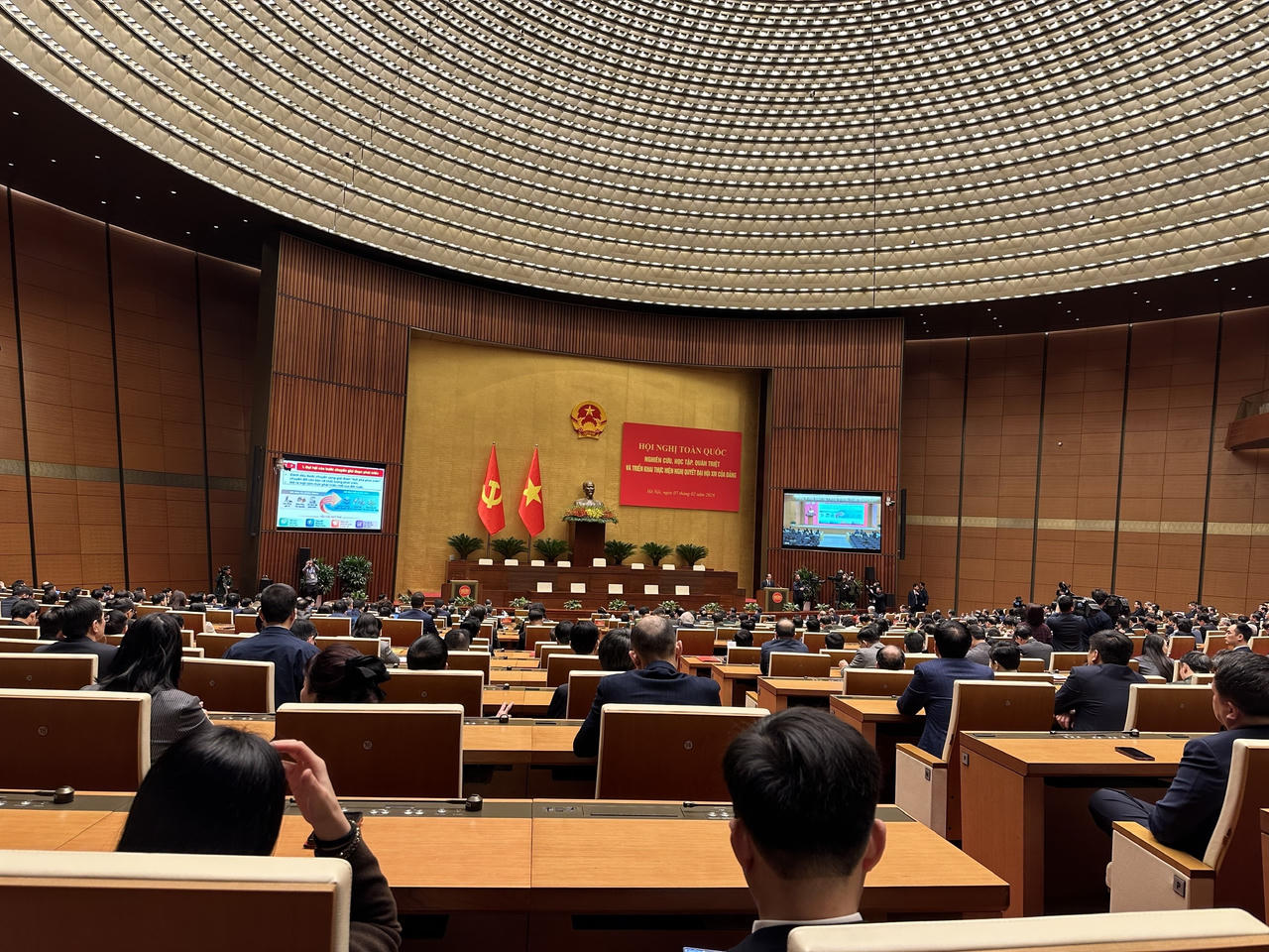 Hội nghị toàn quốc nghiên cứu, học tập, quán triệt và triển khai thực hiện Nghị quyết Đại hội XIV của Đảng