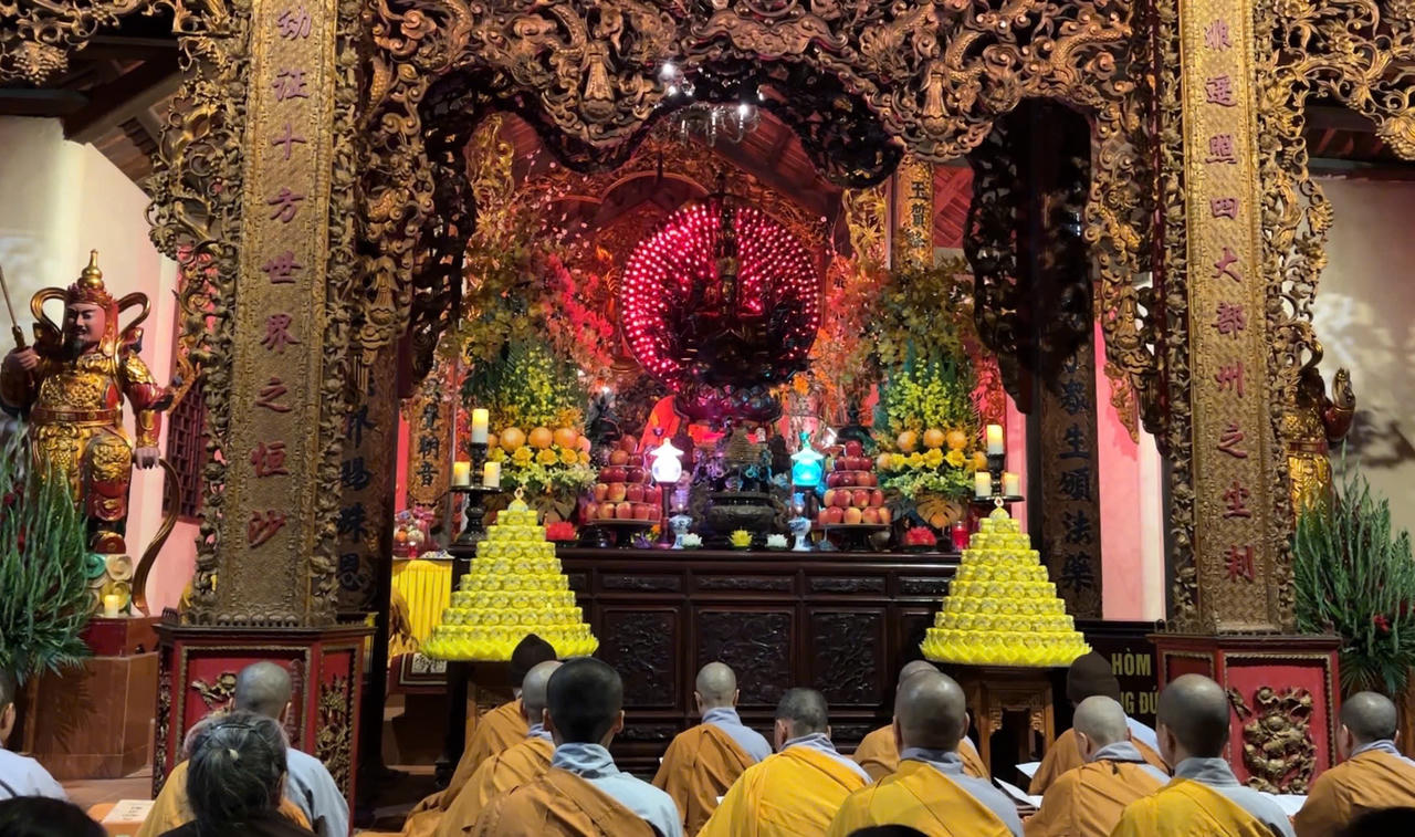 Trang nghiêm lễ an vị tôn tượng tại chùa Hồng Phúc, Hải Phòng
