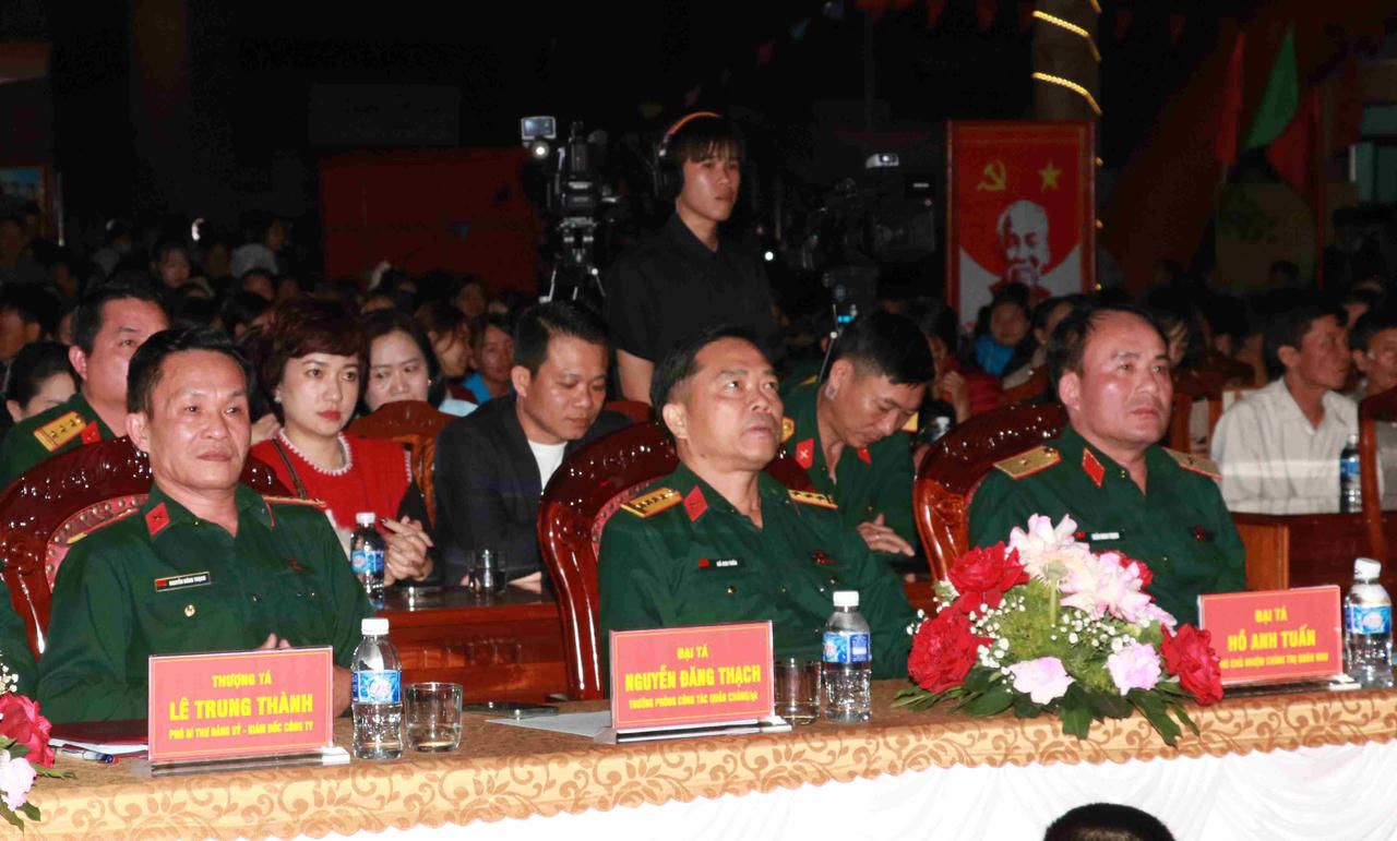 Các đại biểu tham dự chương trình.&nbsp;