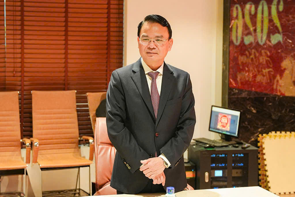 Ông Đặng Xuân Phong, Bí thư Tỉnh ủy Ninh Bình phát biểu.