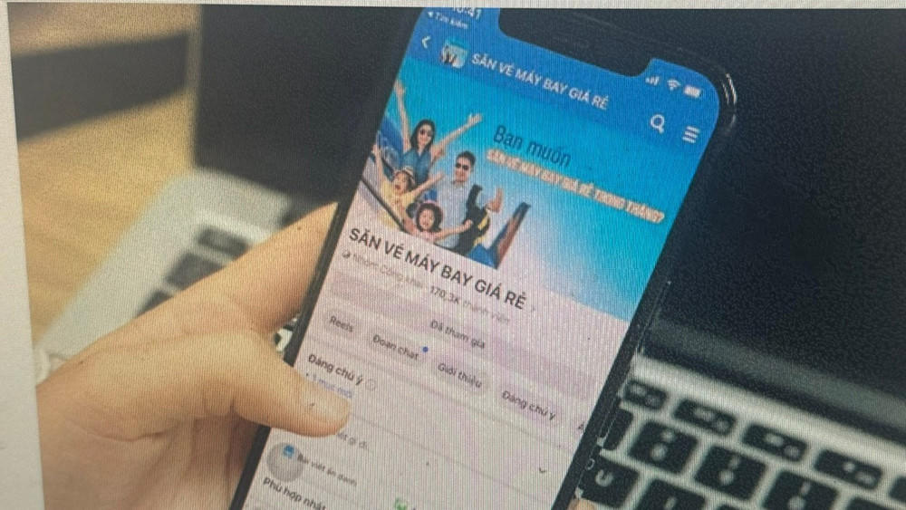 Cẩn trọng 'bẫy' lừa đảo đặt vé tàu xe, phòng nghỉ giá rẻ dịp Tết 