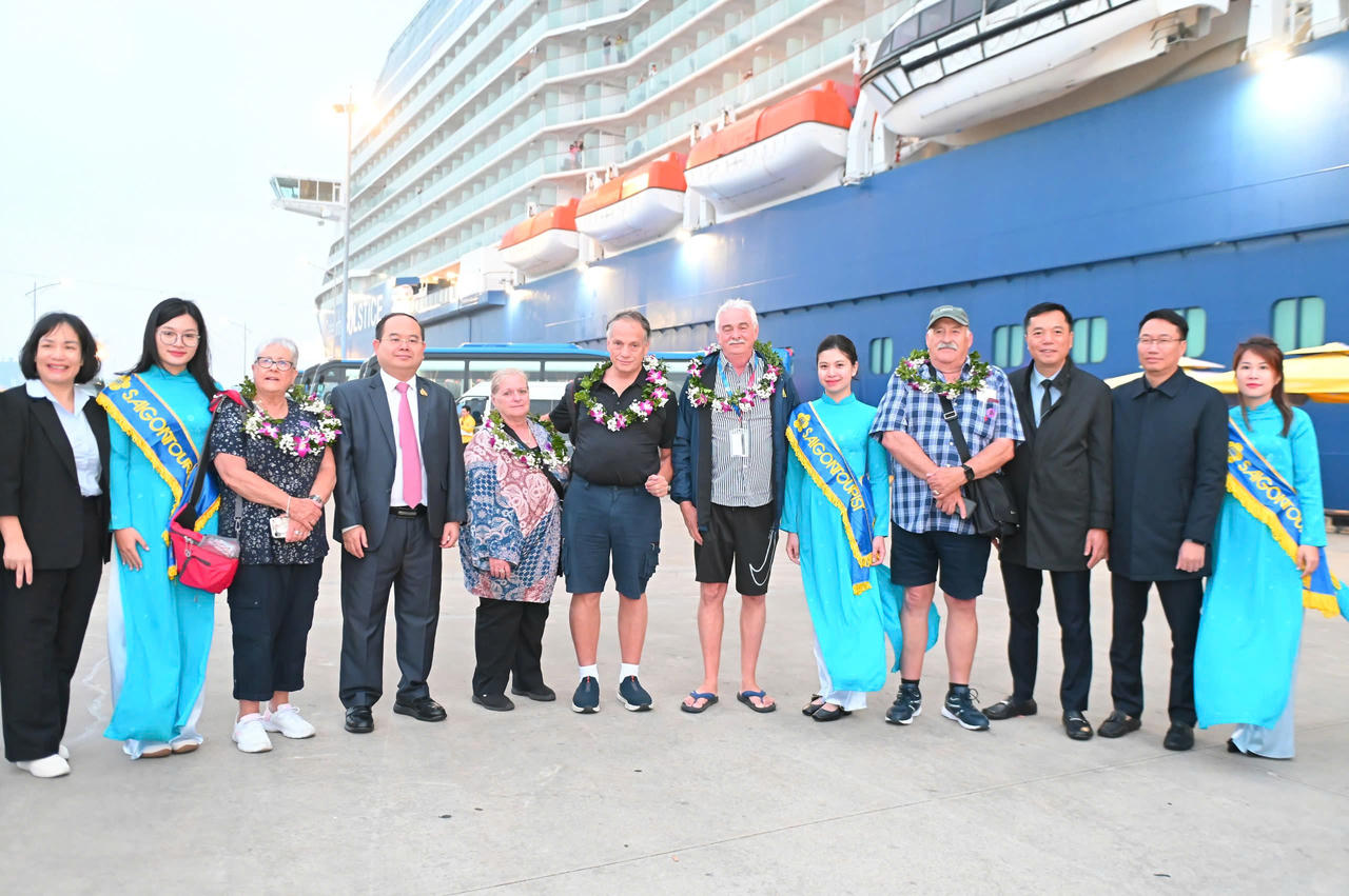 Quảng Ninh dự kiến đón 6 tàu biển hạng sang thăm Vịnh Hạ Long dịp Tết Nguyên Đán Bính Ngọ 2026