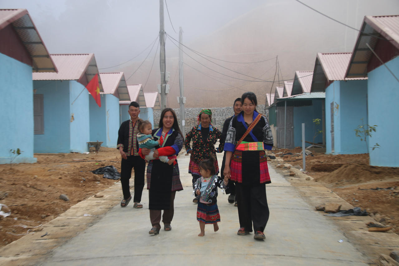 Xuân sớm ở bản tái định cư Háng Pu Xi