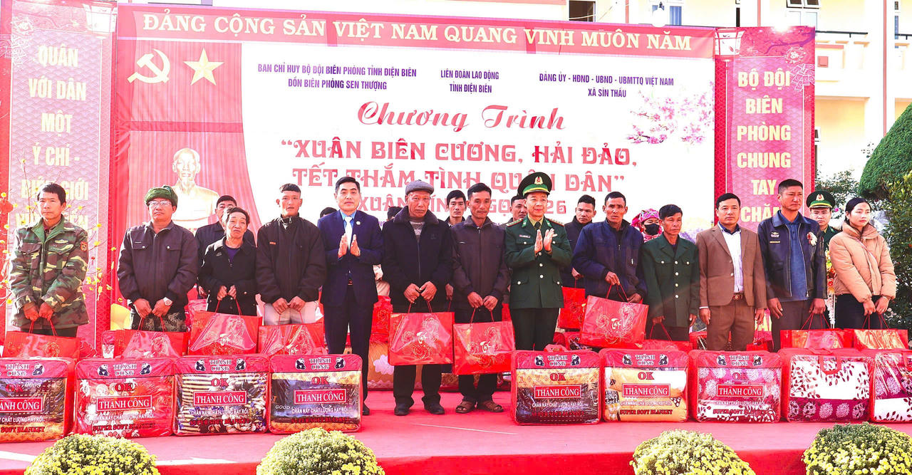Điện Biên: Lan tỏa nghĩa tình quân – dân, chăm lo Tết cho Nhân dân vùng biên giới