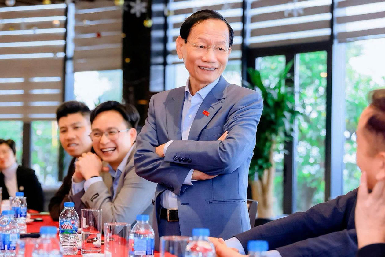 Ông Vũ Văn Tiền - Chủ tịch ABBank.