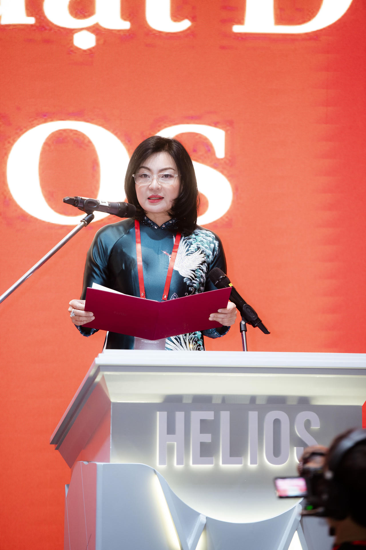 Bà Lê Thị Thu Huyền, Chủ tịch Hội đồng Quản trị Công ty Cổ phần Xuất nhập khẩu TLink phát biểu.