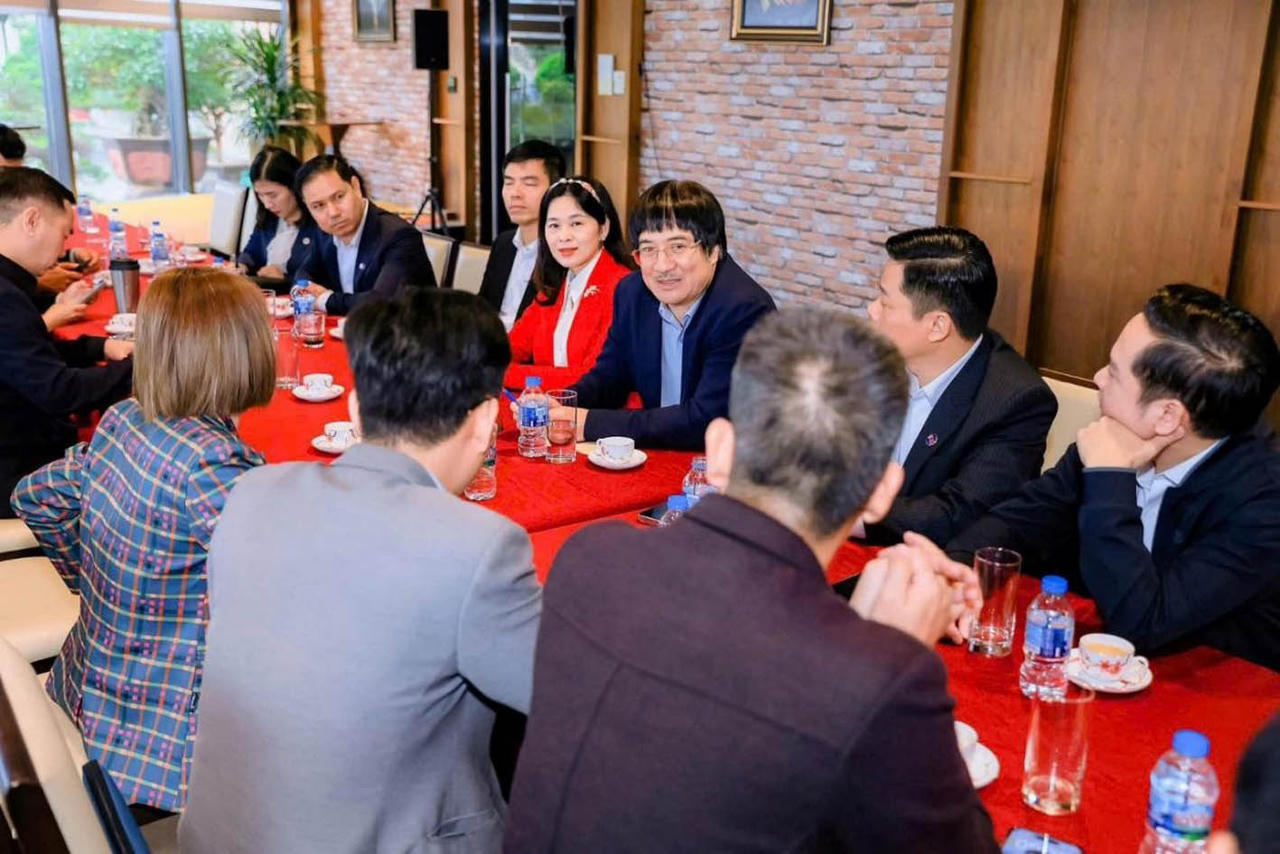 Bài học mà các doanh nhân Sao Đỏ truyền thụ lại sẽ rất hữu ích cho thế hệ doanh nhân kế tiếp. (Ảnh trong bài: NVCC)