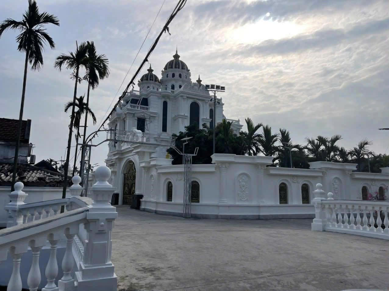 Một dấu ấn kiến trúc khác biệt giữa không gian làng quê Ninh Bình