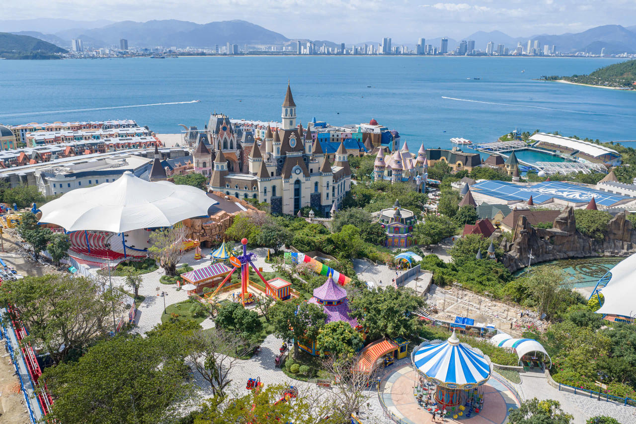 Khánh Hòa định hình chiến lược du lịch mới, hướng tới trở thành trung tâm nghỉ dưỡng và giải trí tầm quốc tế