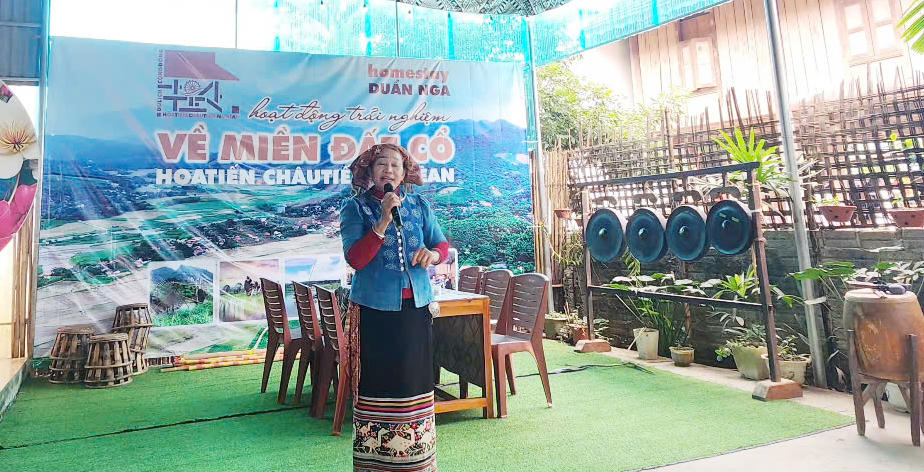 Những nét đẹp văn hóa tại Làng văn hóa cộng đồng bản Hoa Tiến được người dân nơi đây gìn giữ để 
lưu truyền và phục vụ khách du lịch.
